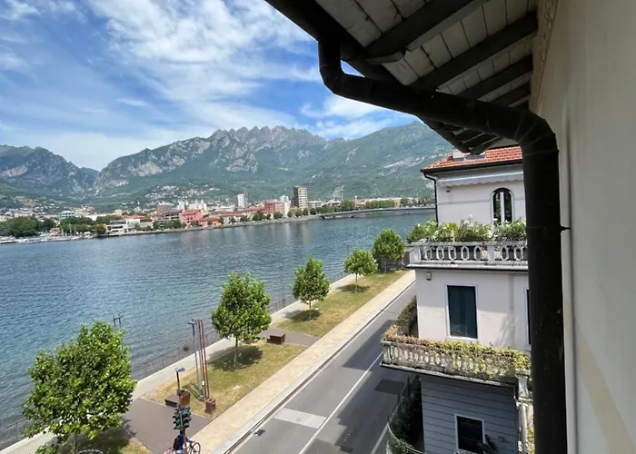 Casa Di Gio - Comfy Attic Apartment Malgrate