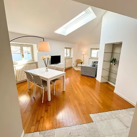 Apartment Casa Di Gio - Comfy Attic Malgrate