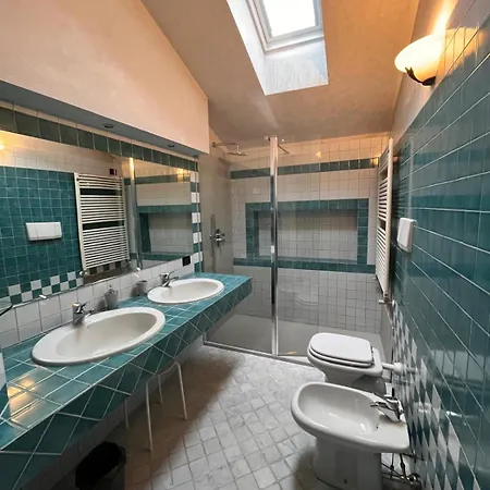 Casa Di Giò - Comfy Attic * Malgrate