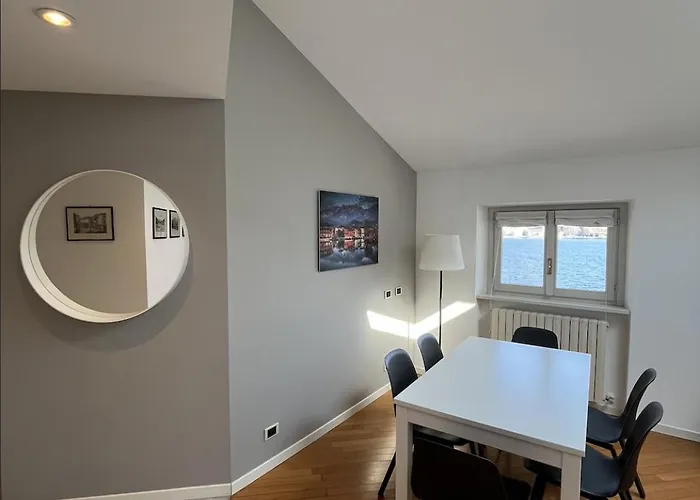 Casa Di Gio - Comfy Attic Apartment